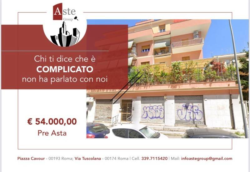 negozio in vendita a Roma in zona Prenestino-Centocelle