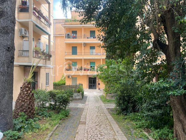 appartamento in vendita a Roma in zona Gianicolense