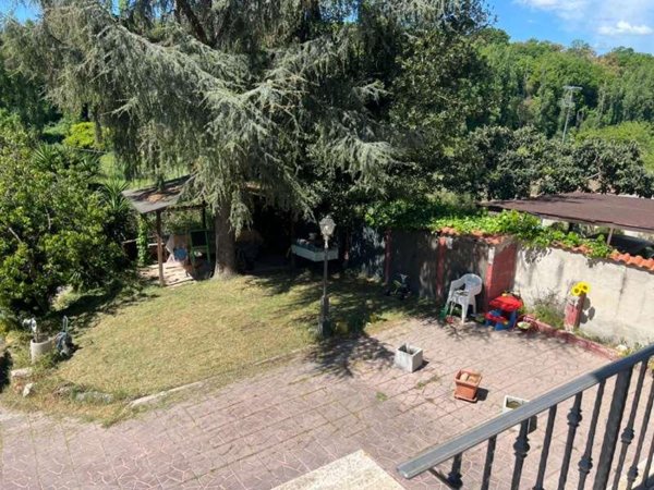 casa indipendente in vendita a Roma in zona Aurelio
