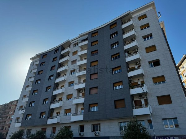 appartamento in vendita a Roma in zona Tuscolano