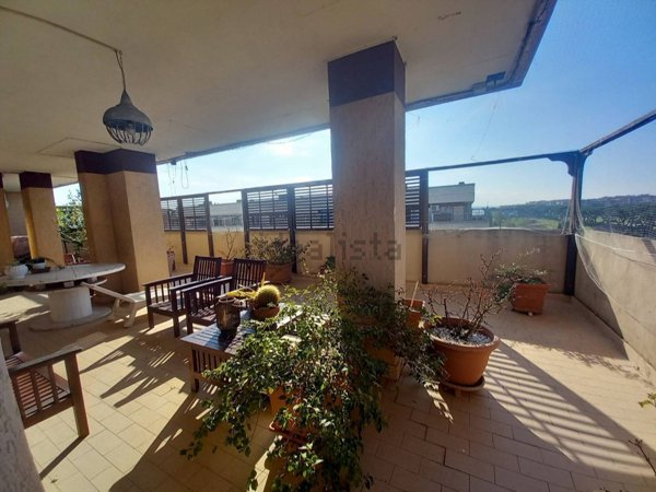 appartamento in vendita a Roma in zona Ponte di Nona