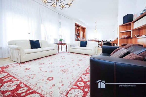 casa indipendente in vendita a Roma in zona Nomentano