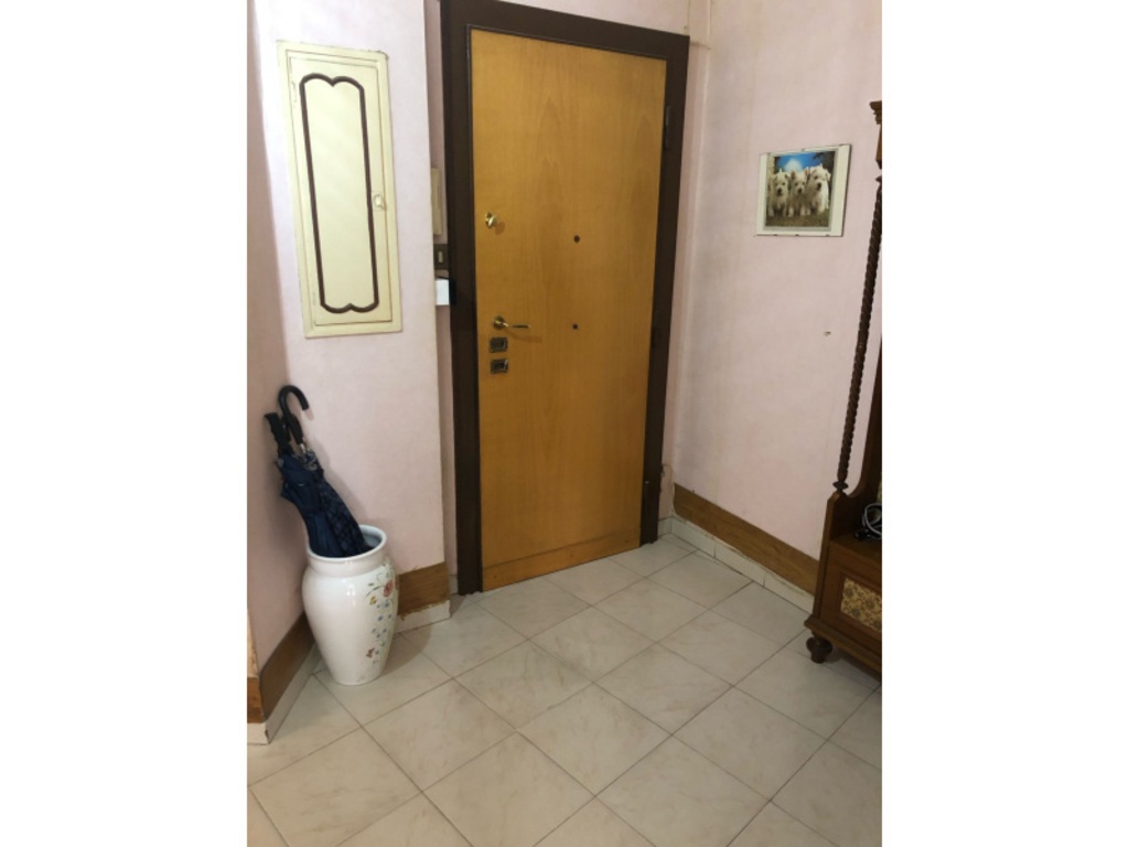 appartamento in vendita a Roma in zona Don Bosco