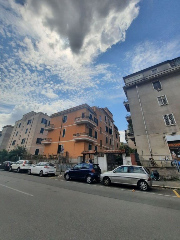 appartamento in vendita a Roma in zona Prenestino-Centocelle