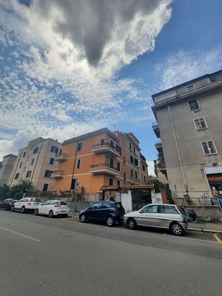 appartamento in vendita a Roma in zona Prenestino-Centocelle