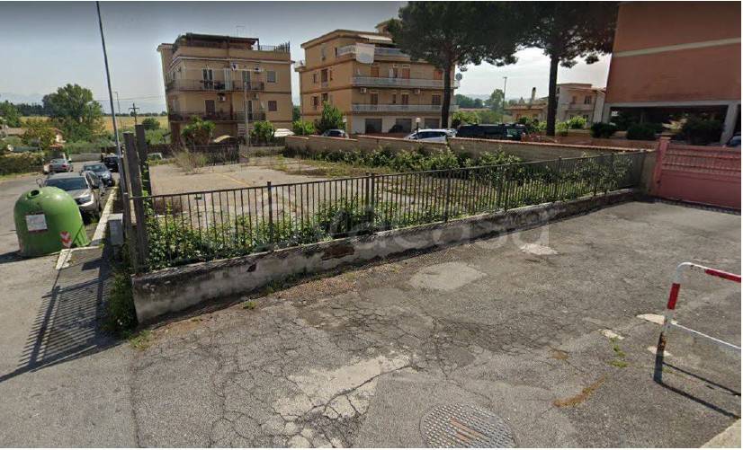 terreno edificabile in vendita a Roma in zona Borghesiana