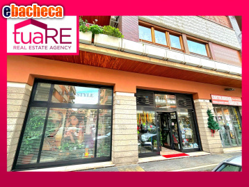 negozio in vendita a Roma in zona Ardeatino