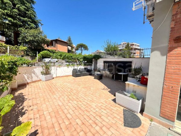trivano in vendita a Roma in zona Grottarossa
