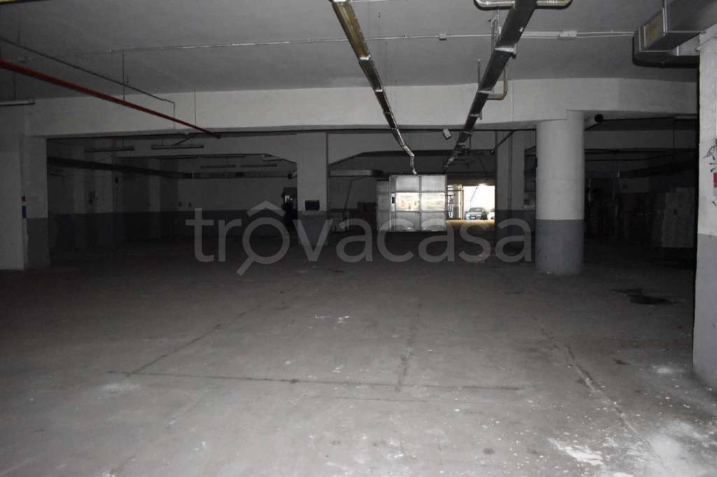 locale commerciale in vendita a Roma in zona Gianicolense