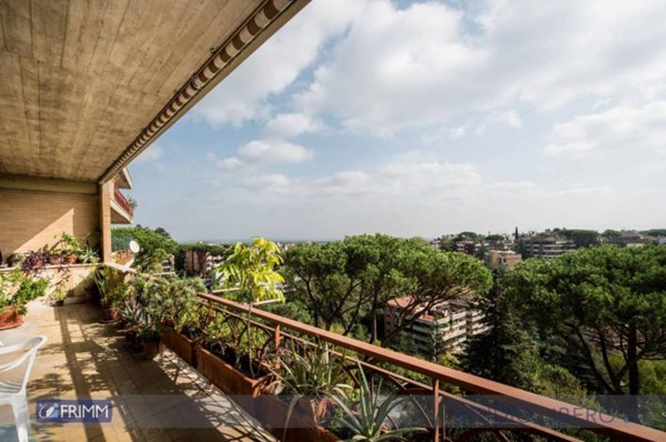 appartamento in vendita a Roma in zona Tor di Quinto