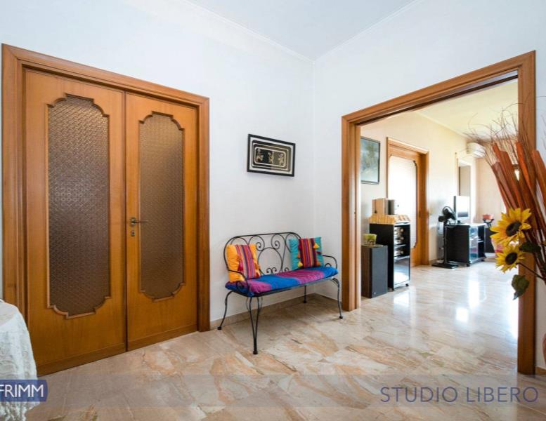 appartamento in vendita a Roma in zona Tor di Quinto