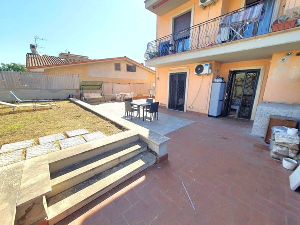 appartamento in vendita a Roma in zona Finocchio