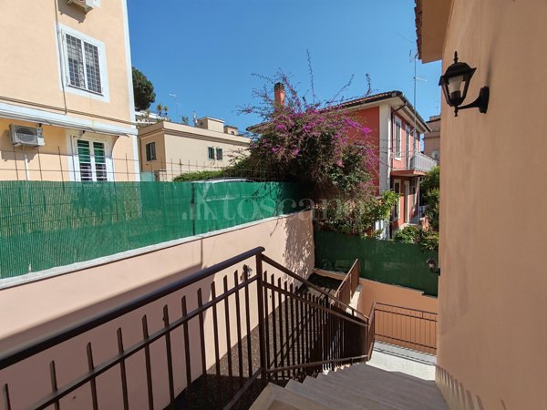 casa indipendente in vendita a Roma in zona La Pisana