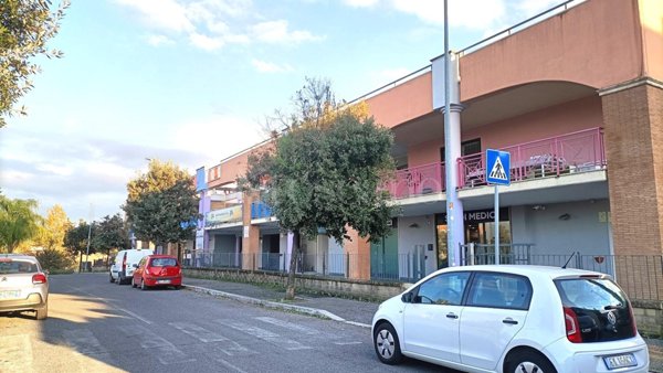 casa indipendente in vendita a Roma in zona Ostiense