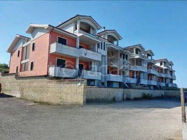 appartamento in vendita a Roma in zona Massimina/Casal Lumbroso