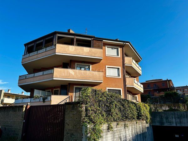 appartamento in vendita a Roma in zona Trigoria