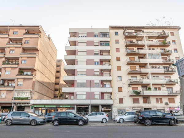 appartamento in vendita a Roma in zona Monte Sacro/Talenti