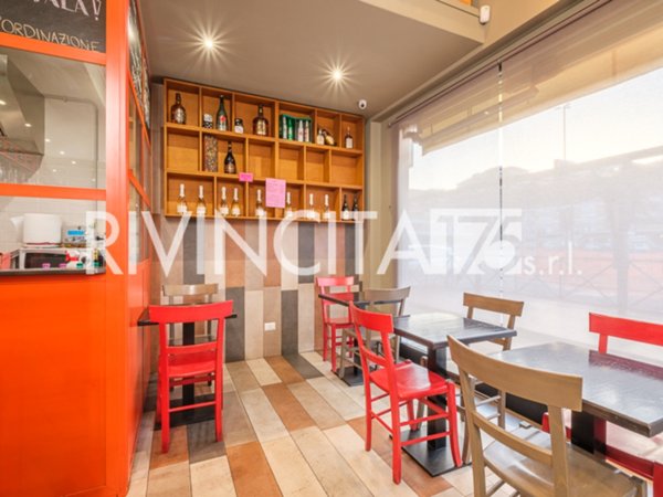 negozio in vendita a Roma in zona Aurelio