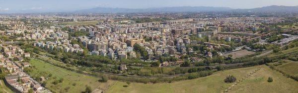 appartamento in vendita a Roma in zona Appio Claudio