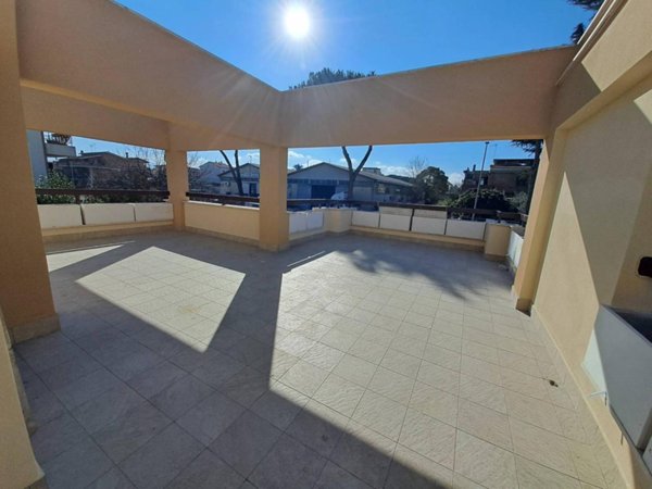 casa indipendente in vendita a Roma in zona Romanina