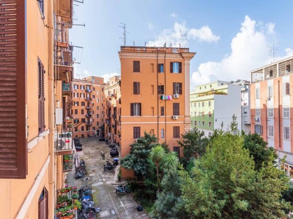 appartamento in vendita a Roma in zona Tiburtino