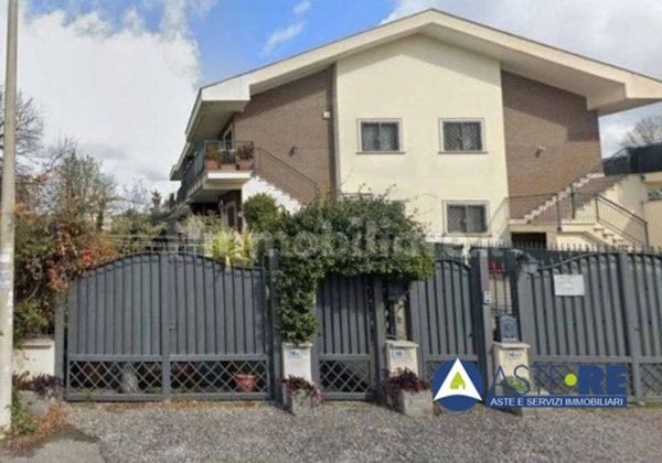 appartamento in vendita a Roma in zona Infernetto
