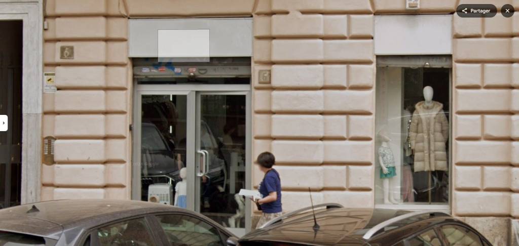 negozio in vendita a Roma in zona Esquilino