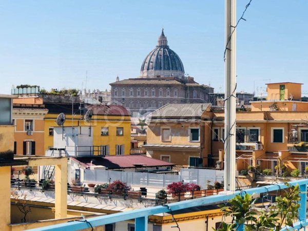 appartamento in vendita a Roma in zona Rione Prati