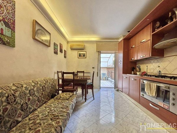 appartamento in vendita a Roma in zona Torre Maura