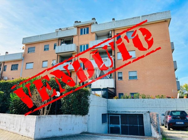 appartamento in vendita a Roma in zona Tor Vergata/Torrenova