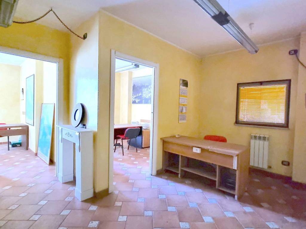 ufficio in vendita a Roma in zona Tor Sapienza