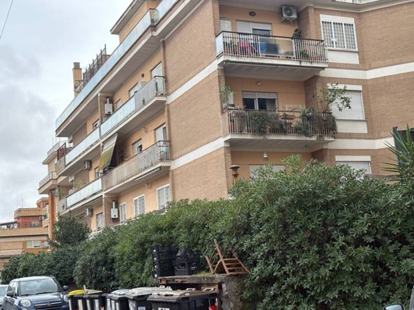 appartamento in vendita a Roma in zona Aurelio