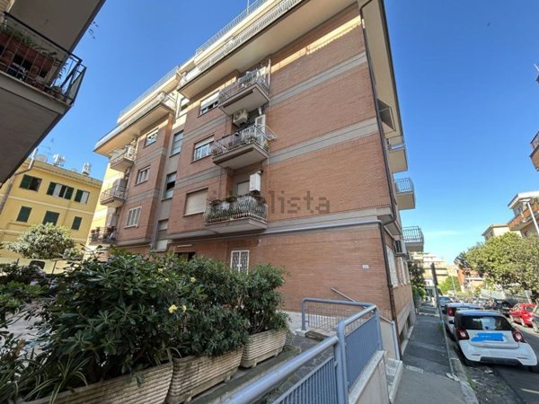 appartamento in vendita a Roma in zona Casalotti
