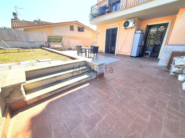 appartamento in vendita a Roma in zona Borghesiana