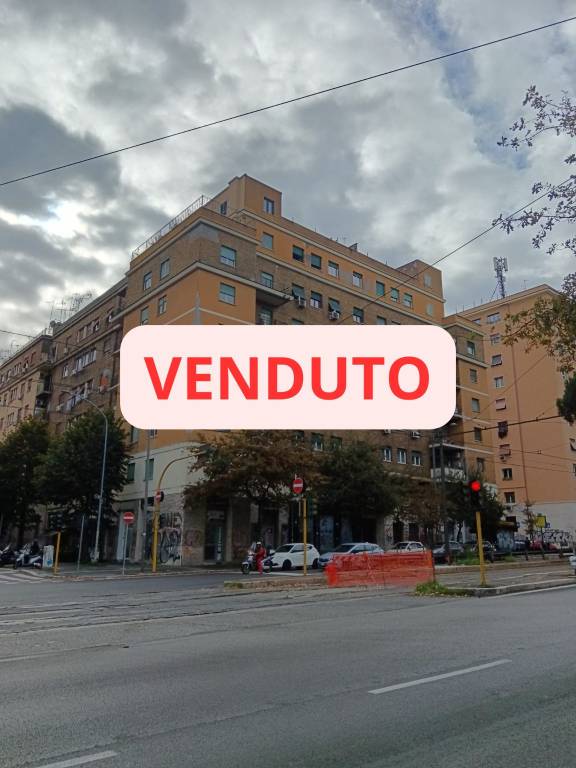 appartamento in vendita a Roma in zona Tiburtino