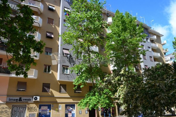 appartamento in vendita a Roma in zona Don Bosco