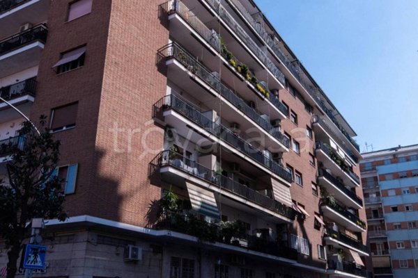 appartamento in vendita a Roma in zona Prenestino-Labicano