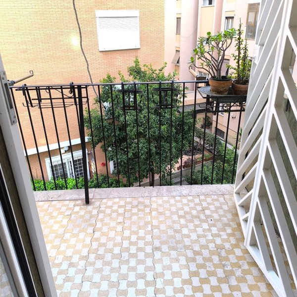 appartamento in vendita a Roma in zona Gianicolense