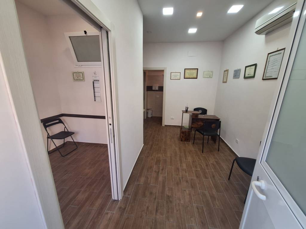 negozio in vendita a Roma in zona Prenestino-Centocelle