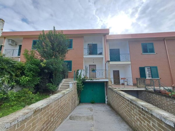 casa indipendente in vendita a Roma in zona Olgiata