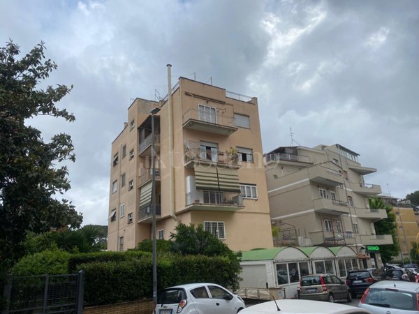appartamento in vendita a Roma in zona Torrevecchia
