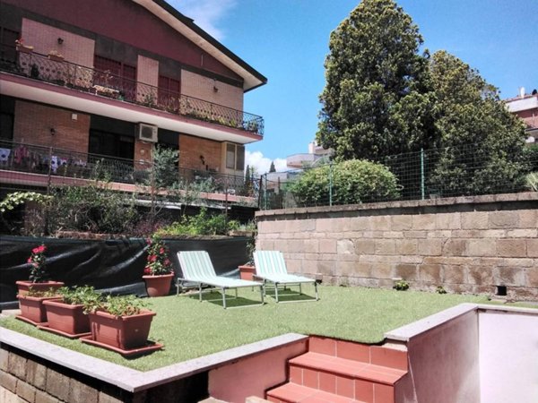appartamento in vendita a Roma in zona EUR