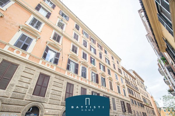 appartamento in vendita a Roma in zona Trastevere