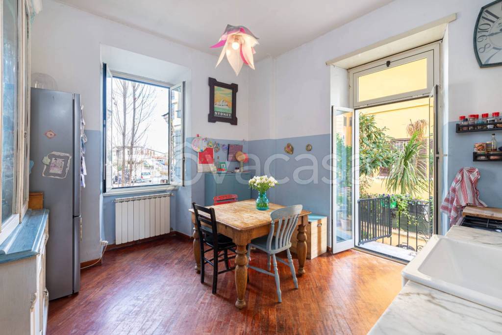 appartamento in vendita a Roma in zona Ostia