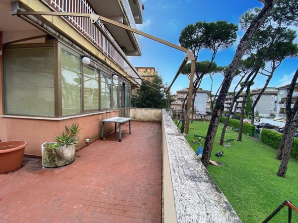 appartamento in vendita a Roma in zona Casalotti