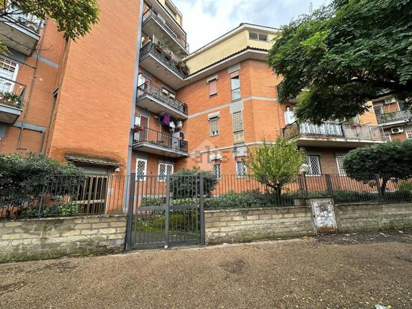appartamento in vendita a Roma in zona Ostia