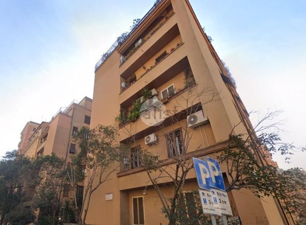 appartamento in vendita a Roma in zona Nomentano
