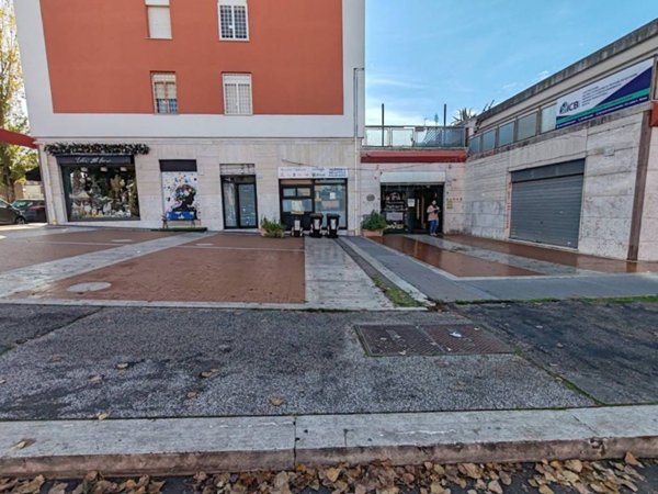 appartamento in vendita a Roma in zona San Basilio