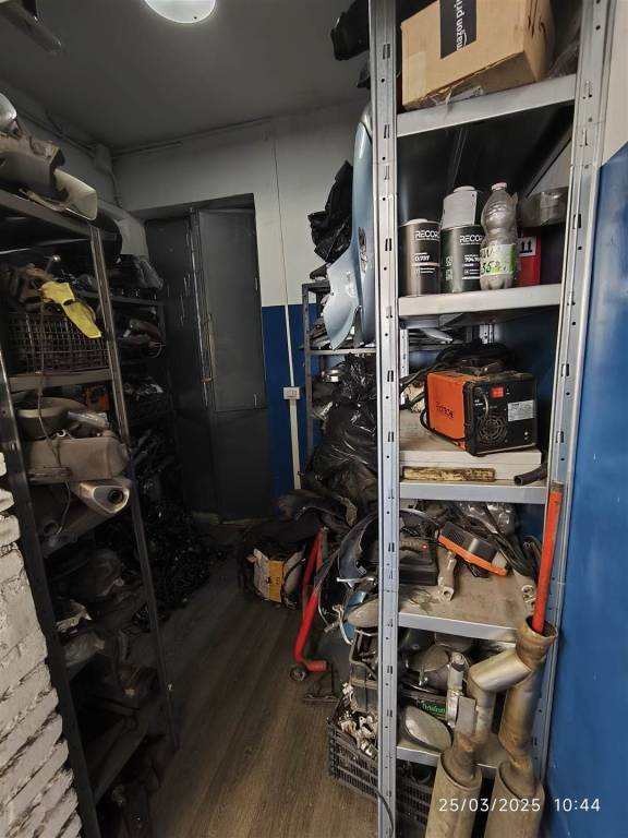 negozio in vendita a Roma in zona Monte Sacro/Talenti