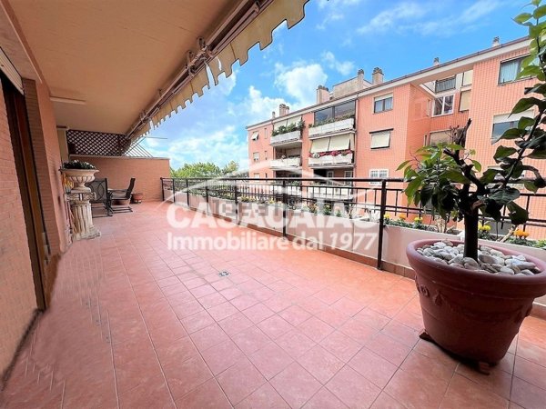 appartamento in vendita a Roma in zona Ostiense